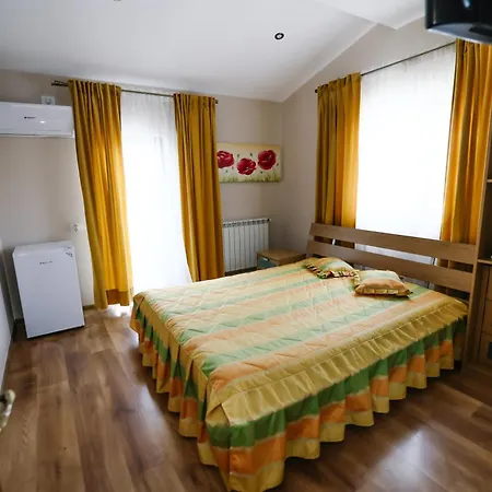 La Turcu Pensión 3*